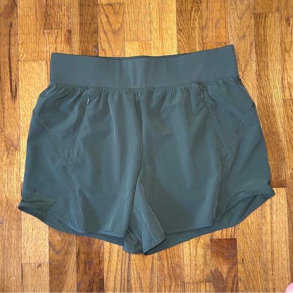Tek Gear Women’s Athletic Workout Shorts Size Large Olive Green - Picture 1 of 5